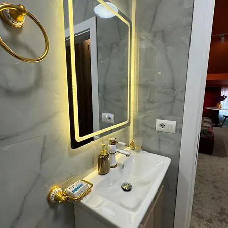 아파트 Ohana 티라나