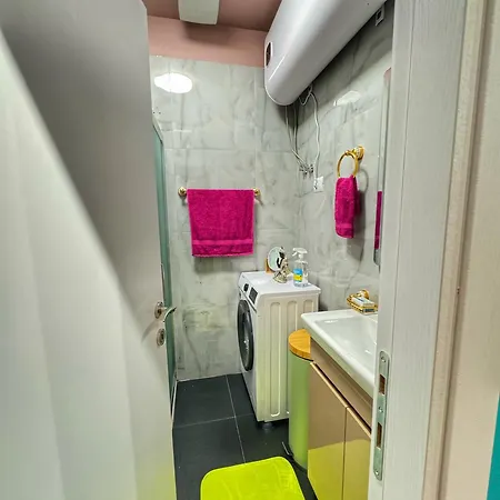 Ohana 아파트 티라나