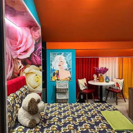 Apartment Ohana Tirana